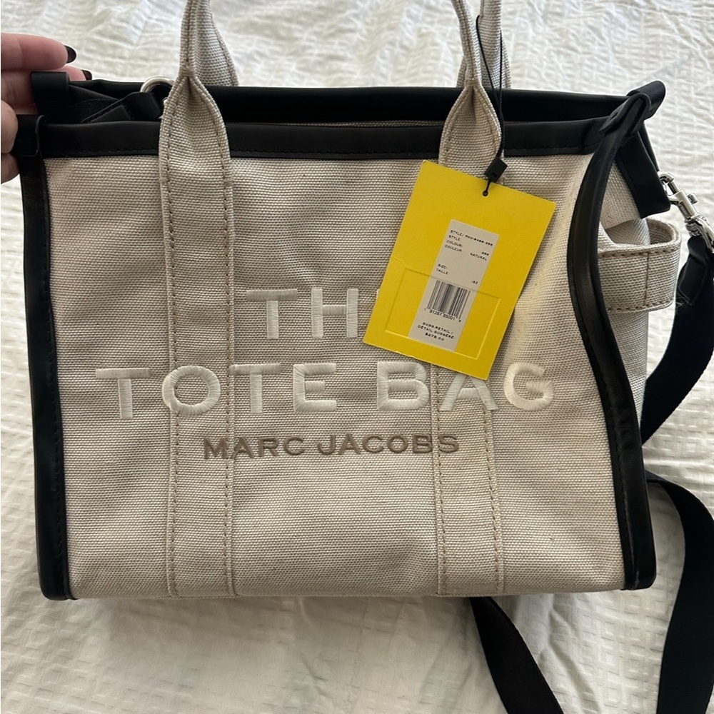 Marc Jacobs the tote bag brand new !!!